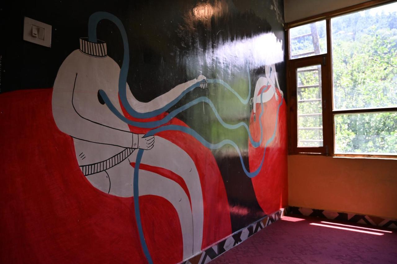 Indian Backpackers Hostel Manāli Exterior foto